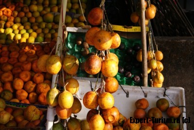Сувениры из Индии, фрукты