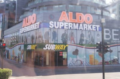 Супермаркет Aldo не далеко от отеля Славянский