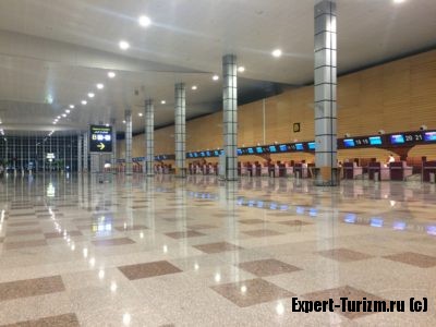 Стойки регистрации, Аэропорт Хургада, новый Терминал 1