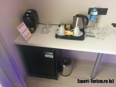 Отель Tempo Fair Suites, Чай и кофе бесплатно, есть минибар, платный